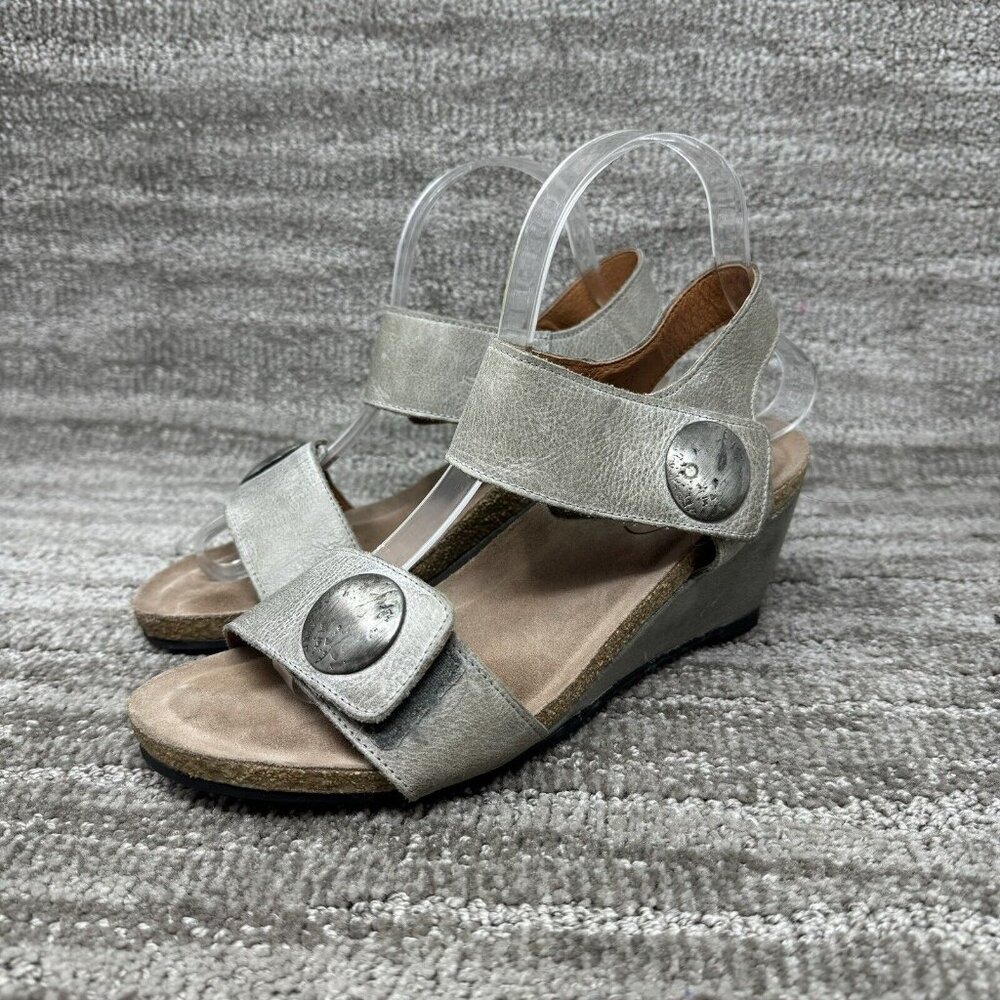Taos Women Sandal Carousel 2 Size EU 39/US 8-8.5 Gray Leather Wedge Heel Shoe - Picture 2 of 7